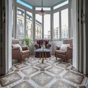 B21-apartamento Modernista Grupos Appartamento Barcellona